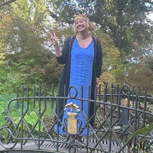 Meet your Posher, Lauren